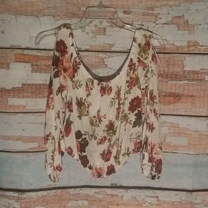 AMBIANCE ladies crop top size Large